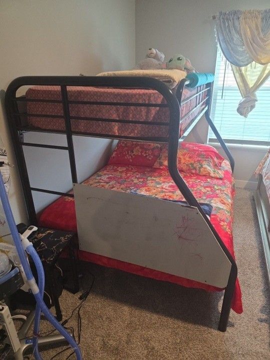 Bunk Bed