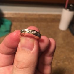 Gold and Diamond Ring 