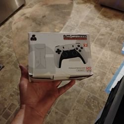 2.4 Gig Wireless Controller Gamepad