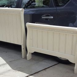 Twin Size Sleigh Bed Headboard & Footboard