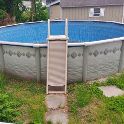above ground pool