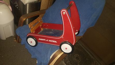 Radio Flyer wagon