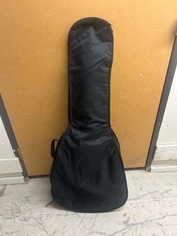 Yamaha guitar with casw