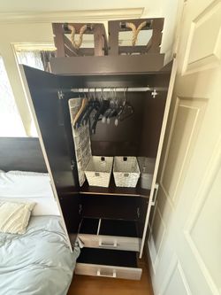 Portable Wardrobe
