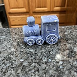 Vintage Blue Steam Engine Train pair of salt and pepper shakers.  Made in Japan.  Preowned with cork stoppers.  Some minor pair wear.  See pictures.  