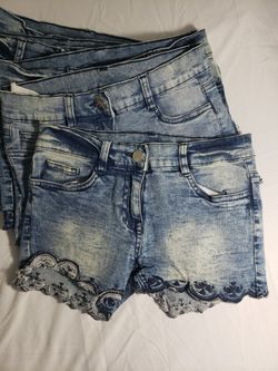 NEW Girl Jean Shorts - Sizes 10/11yr