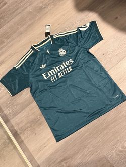 Green Real Madrid jersey