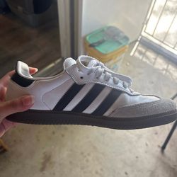 men’s/women’s sambas