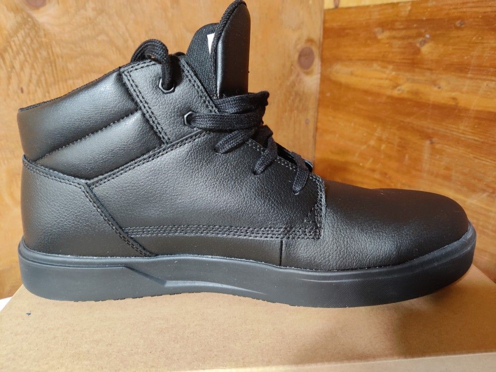 Cat Size 11 Mens Boots Black Work Boots New