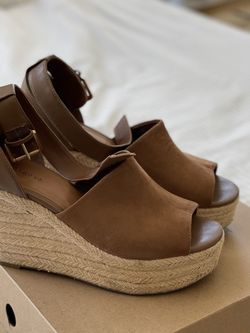 Macy’s Wedges