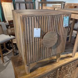 Fluted Mango Wood Accent Table