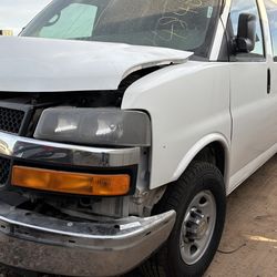 2015 Chevrolet van express 3500 parts