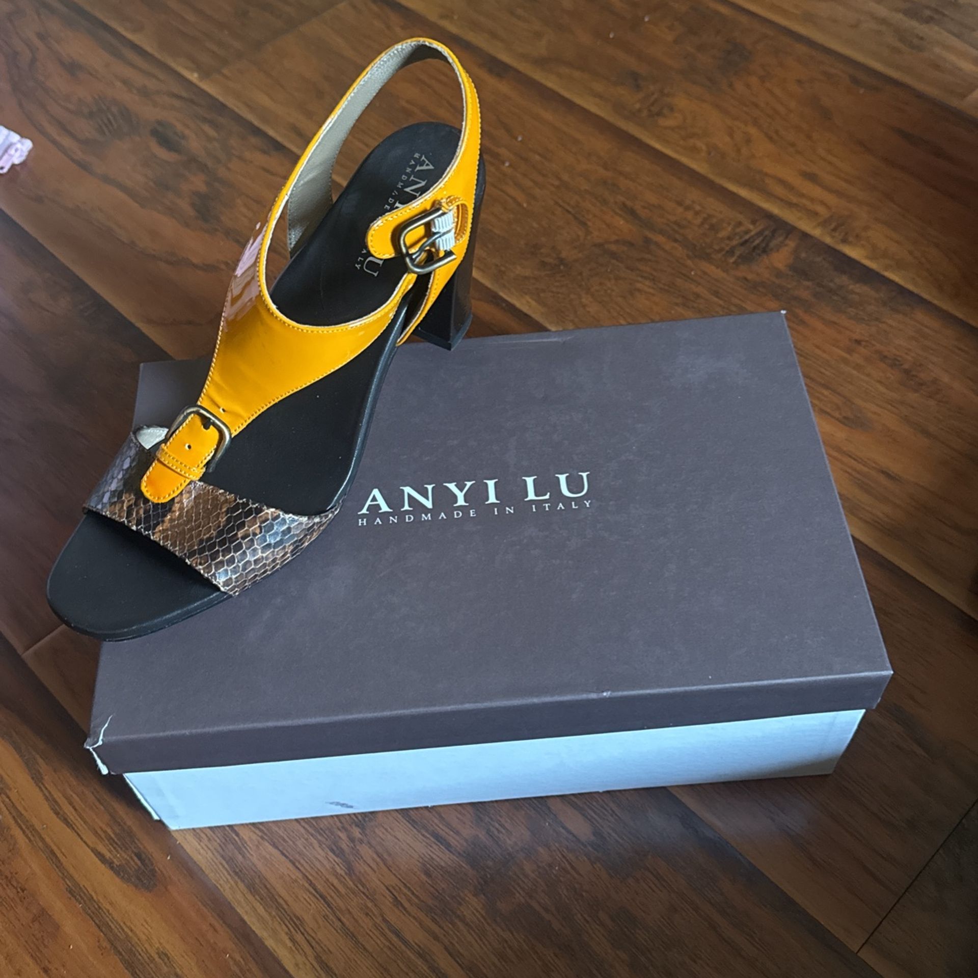 Anyi Lu heels 