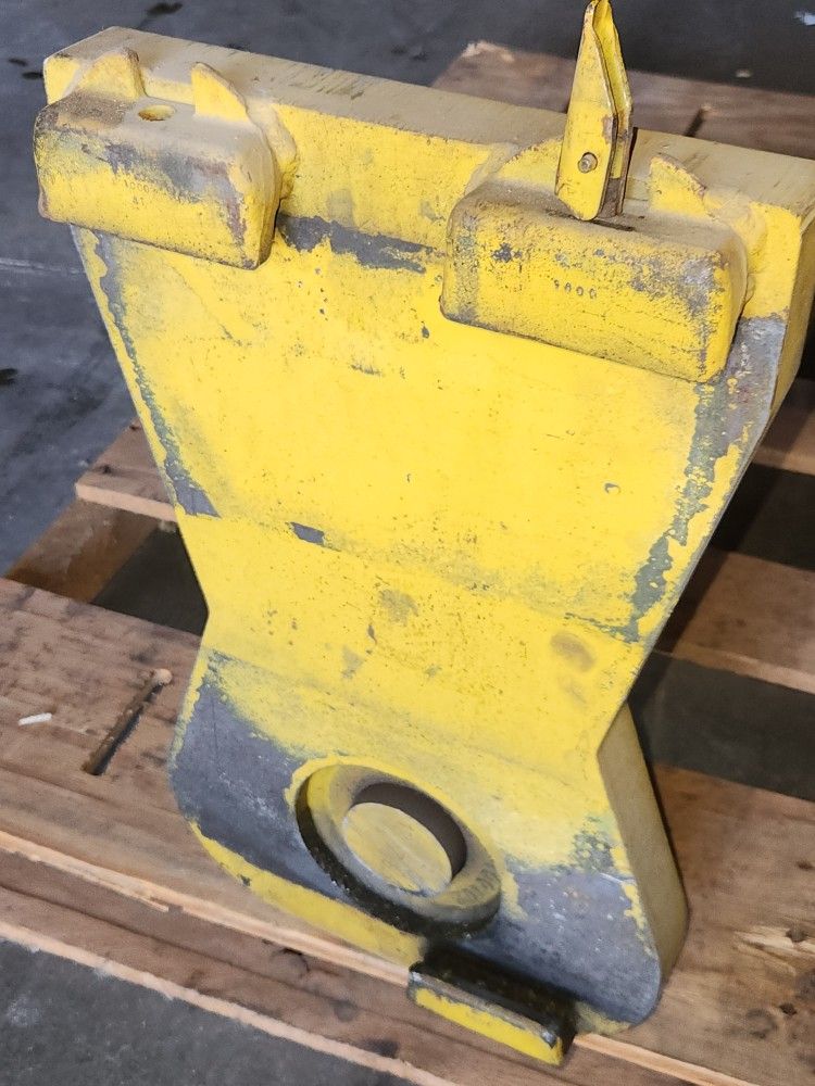 Forklift Stinger For Moving Rolls Of Carpet. 