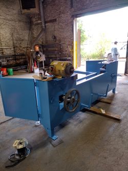 Pallet Bracker Machine