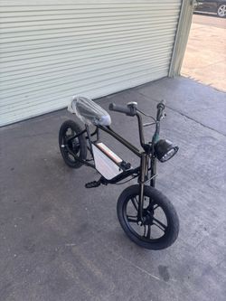Droyd Blipper Mini Electric Bike - 250W Ebike for 12-13 Year Olds, Safe Electric Ride