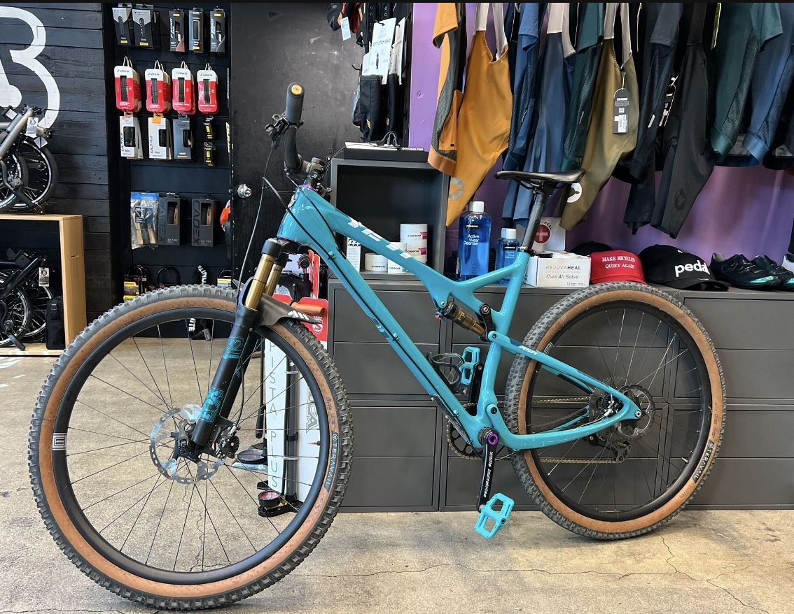 2019 Yeti ASR-Carbon $2000