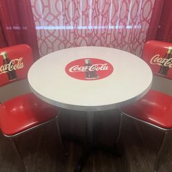 Retro Coca Cola Table With 2 Chairs