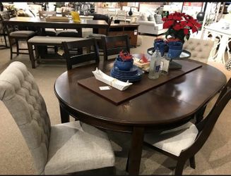 Adinton Brown Dining Room Set