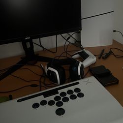 Ps5 digital + Astro a20 wireless + victrix pro12 fight stick lever less