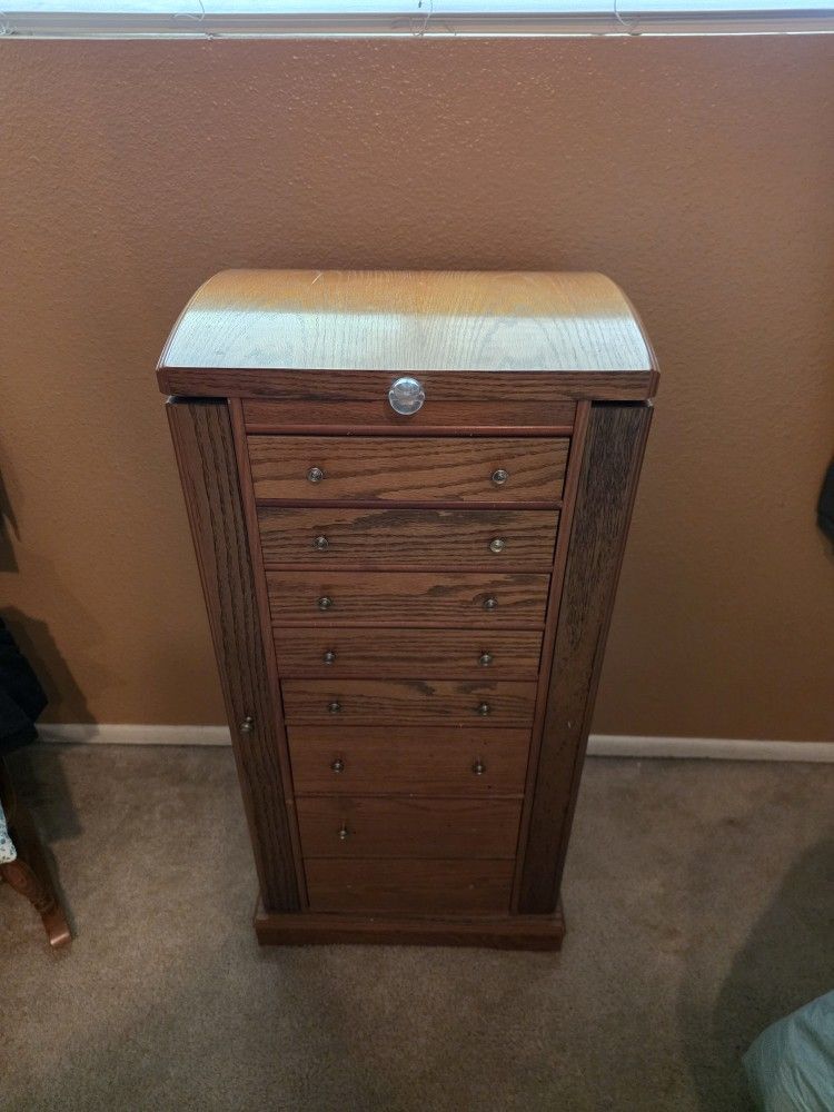 Jewelry Chest 