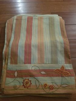 Cloth placemats, 8