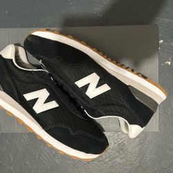 New Balance Sneakers Brand New!!