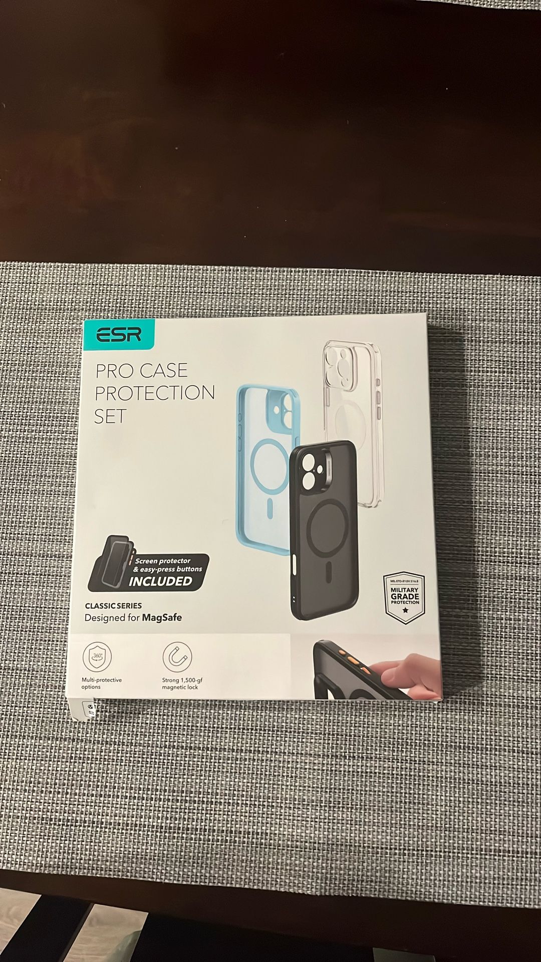 iPhone 16 Pro Case Protection Set 