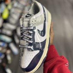 Nike Dunk Low New York Yankees 