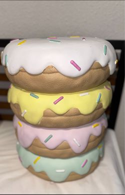 TIK TOK VIRAL HTF NEW DONUT STACK STOOL DECORATION