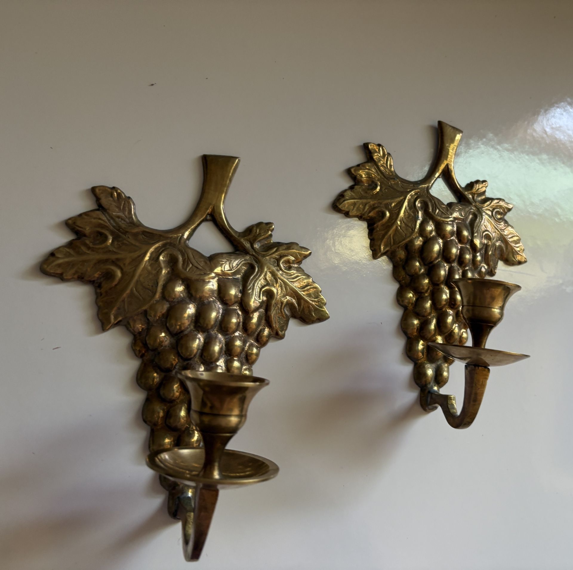 Vintage Brass Grape Sconce Candleholders Pair Gold Metal Wall Mount Cottage Farmhouse Boho Set