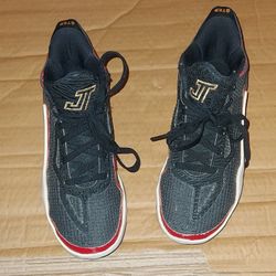 Nike Air Jordan Tatum 1 (GS) Youth Size 4.5Y