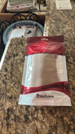 New Swede-O Elastic Knee Sleeve Sz L