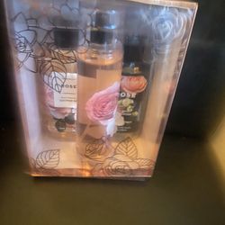 Rose Set Bath And Body