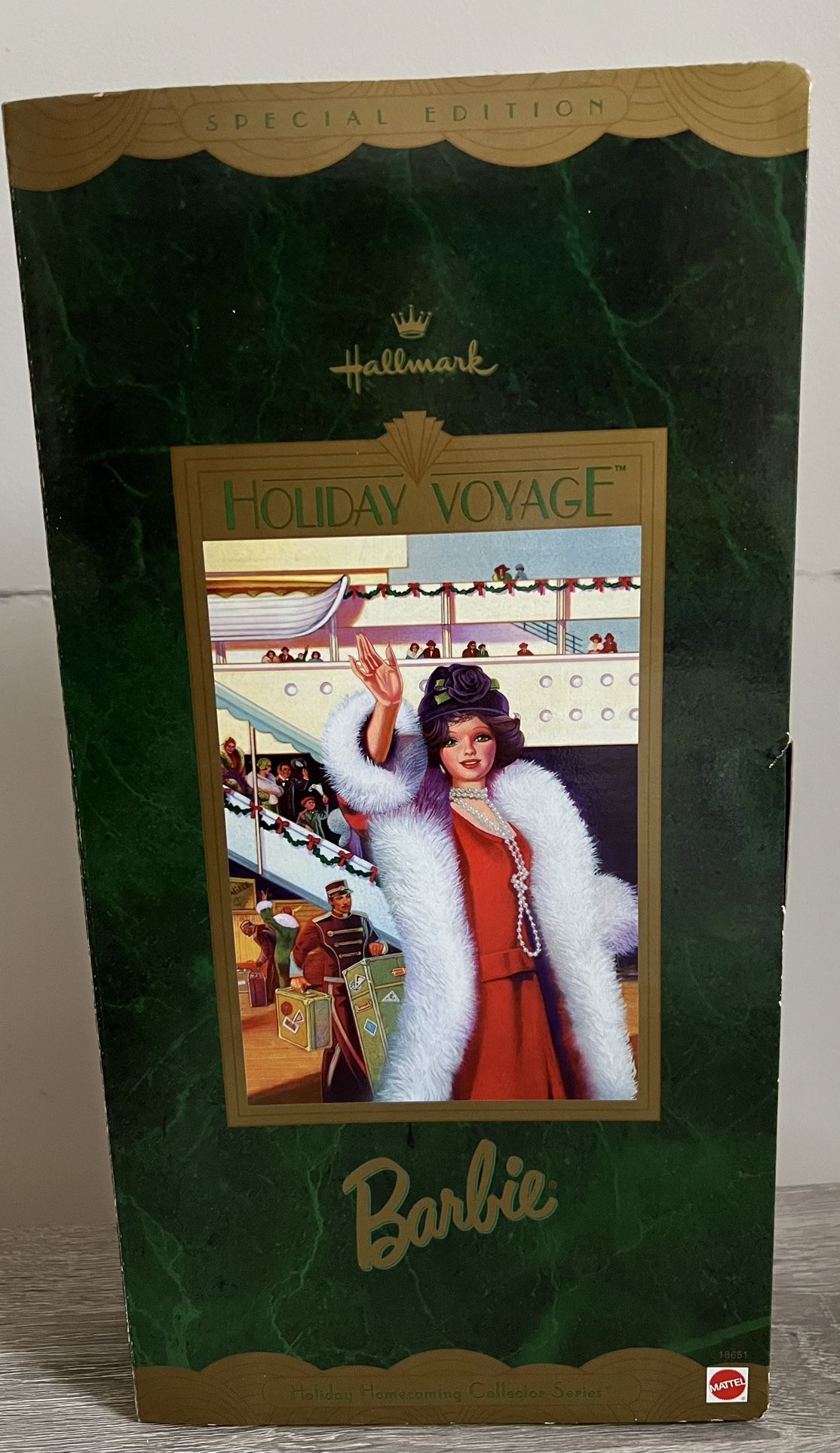 Vintage New Mattel Hallmark Special Edition Holiday Voyage Barbie