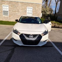 2016 Nissan Maxima