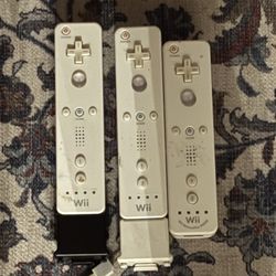 Wii Motion Plus Controllers 