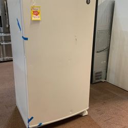 WHIRLPOOL FREEZER ACT FAST WZF34X20DW01
