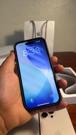 iPhone 15 128 GB unlocked