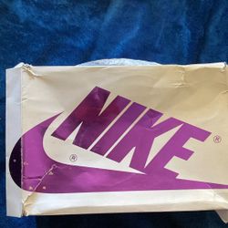 Jordan 1 Court Purple