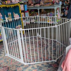 Regalo 8 Panel Configuration Hearth Gate Or Playard Playpen Gate