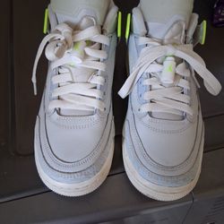 Jordan Spizike Low Pro