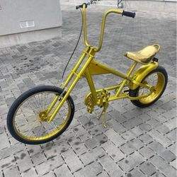 Old School Custom Painted Stingray Schwinn Bike