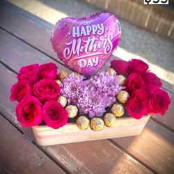 Floral Arrangement Roses