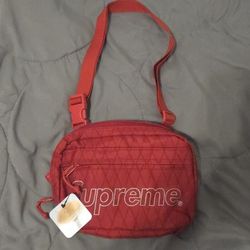 New Red Supreme Shoulder Bag