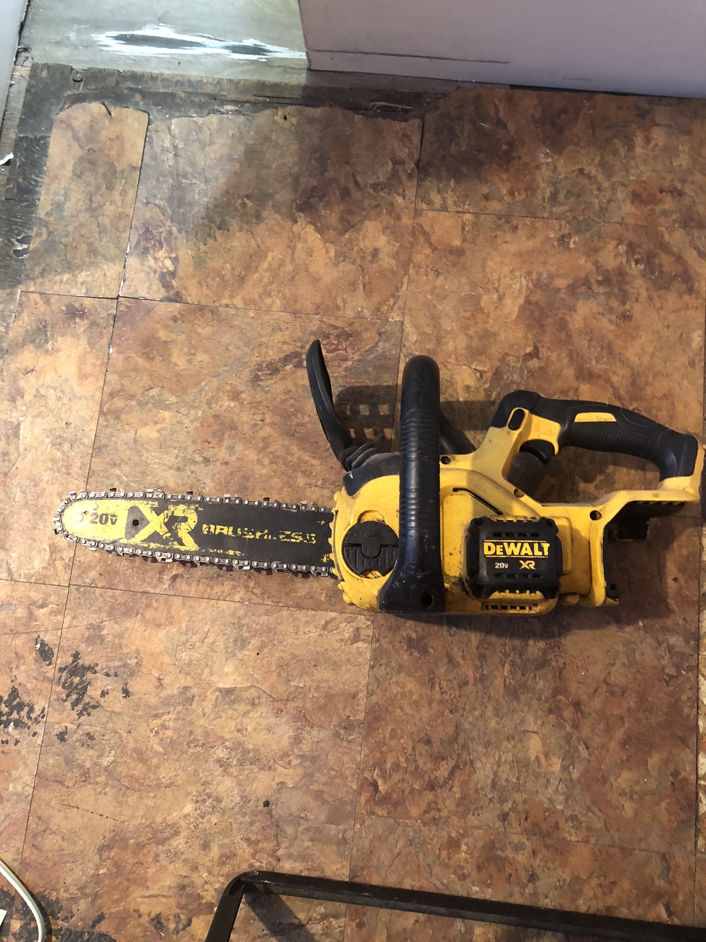 Dewalt 20v Chainsaw