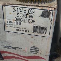 Caja De Clavos De Rollo 