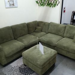 Sectional Sofa 