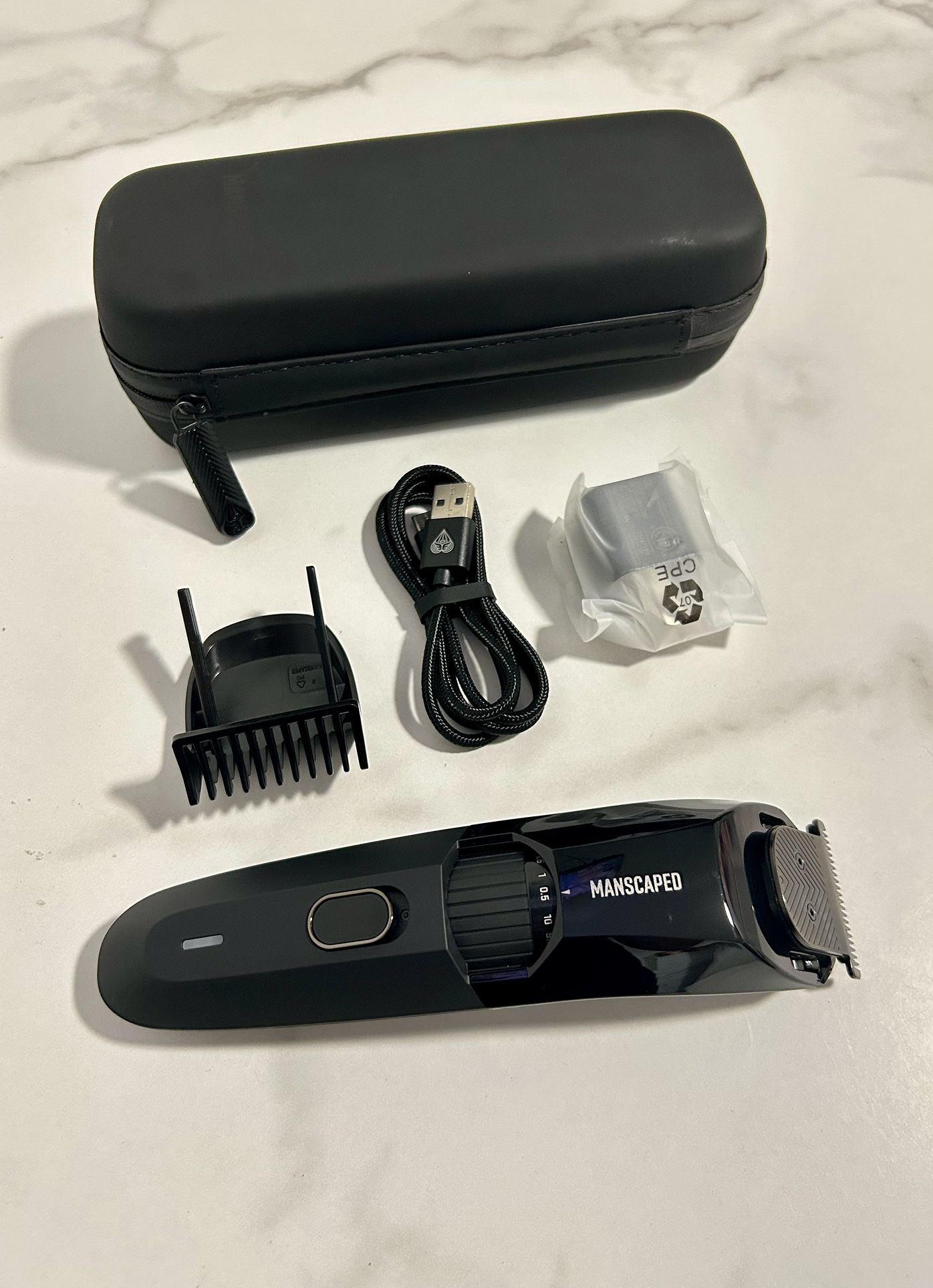 MANSCAPED® The Beard Hedger® Men's beard trimmer