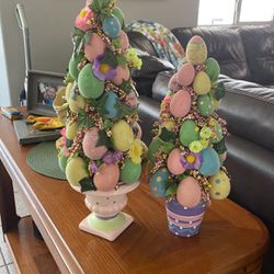 A Set of 2 Easter Egg Topiary  Table Decor  Super Nice! 